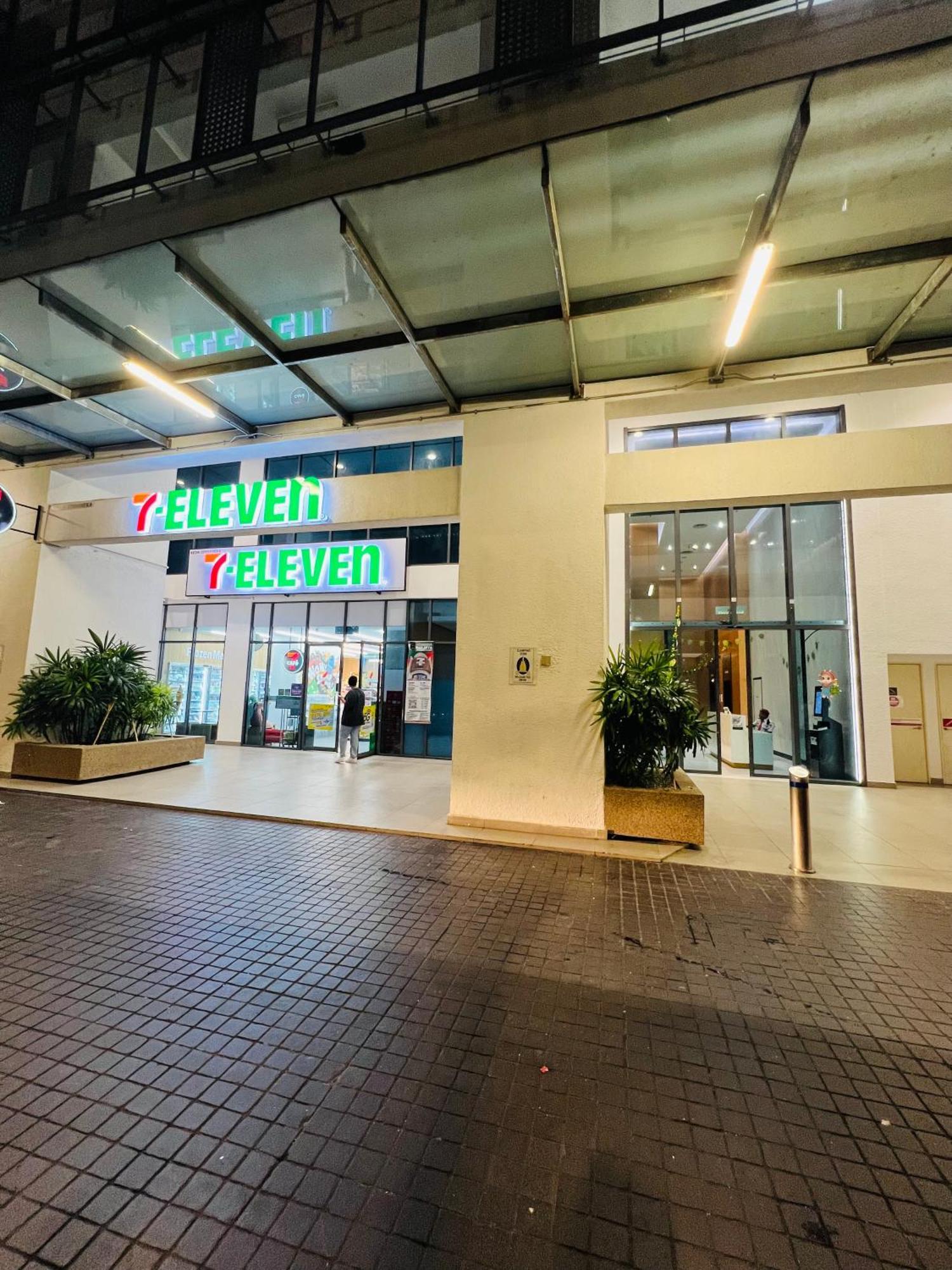 The Colony By Stay Suites Klcc Kuala Lumpur Exterior photo